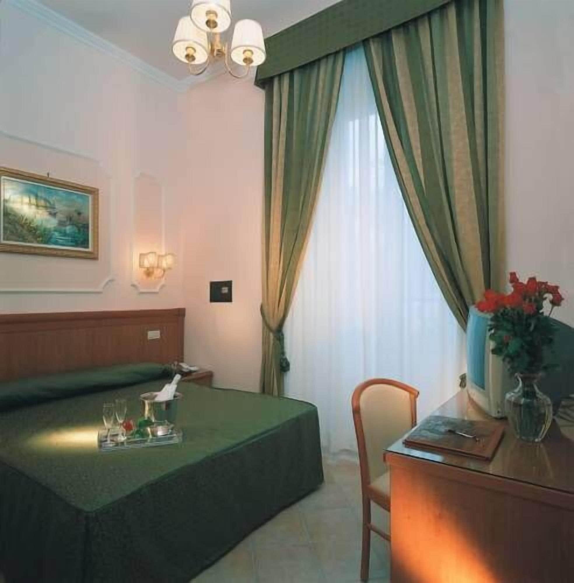 Hotel Philia Roma Oda fotoğraf